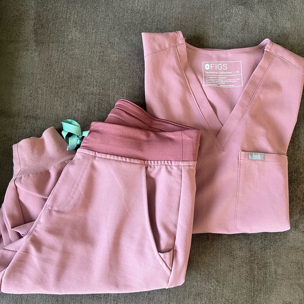 Women’s Figs